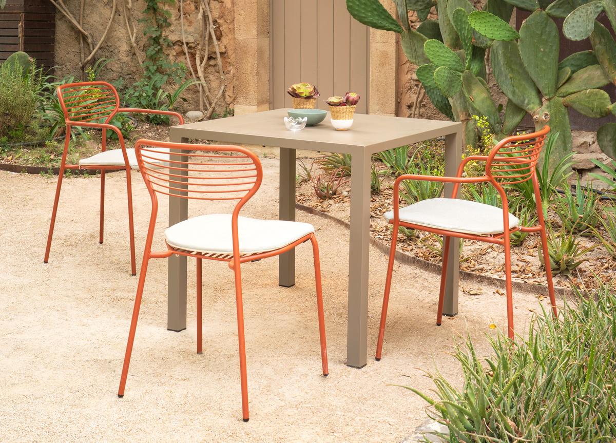 Emu Apero Garden Dining Armchair