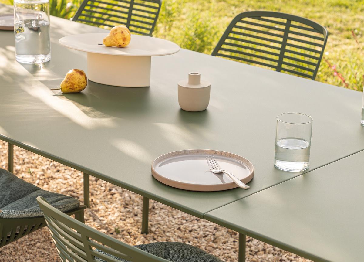 Grande Arche Extending Garden Table