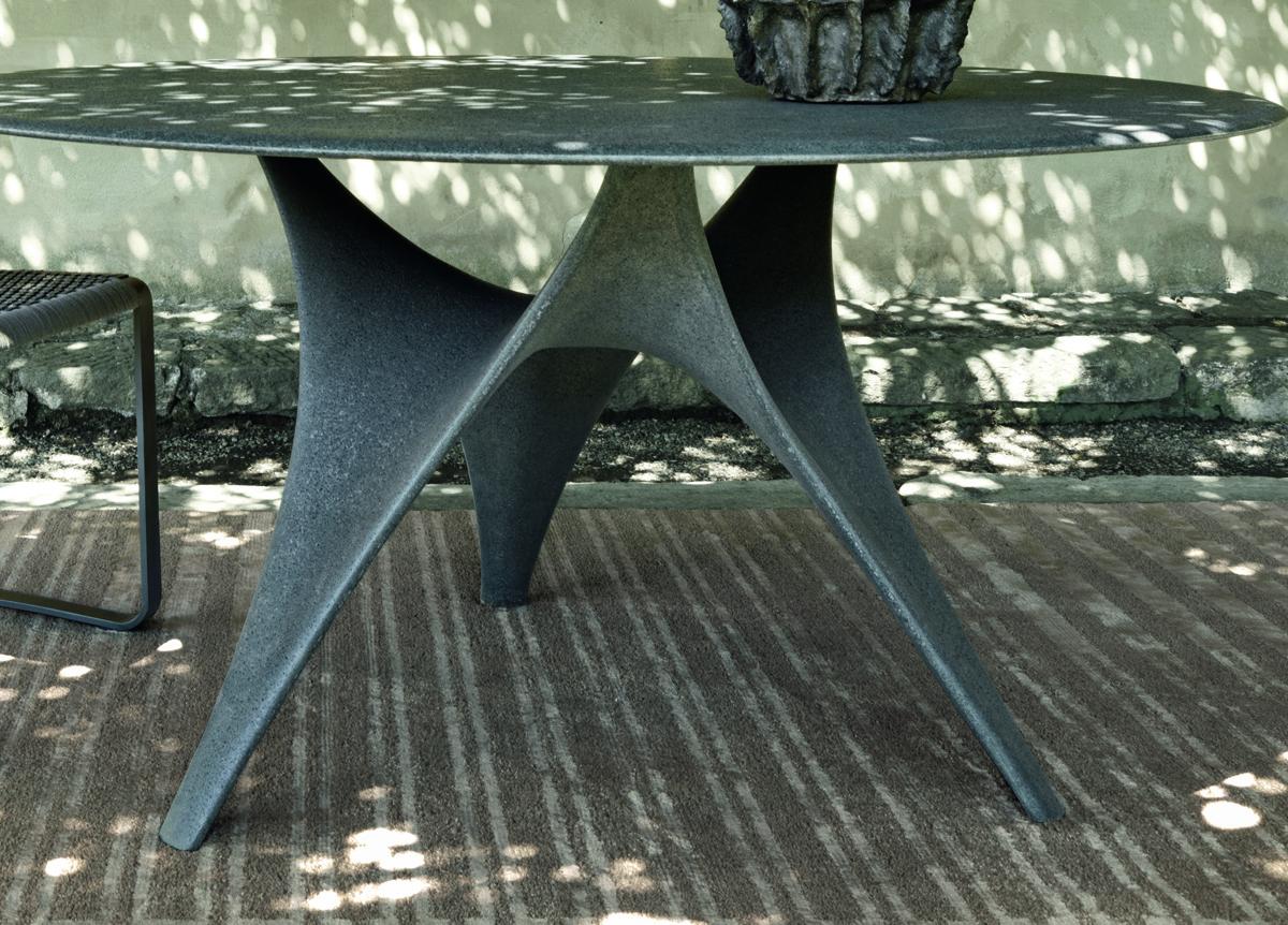 Molteni Arc Outdoor Table - Ex Display