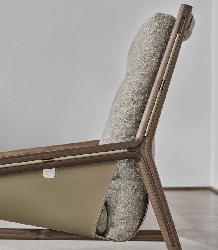 Porada Bice Armchair