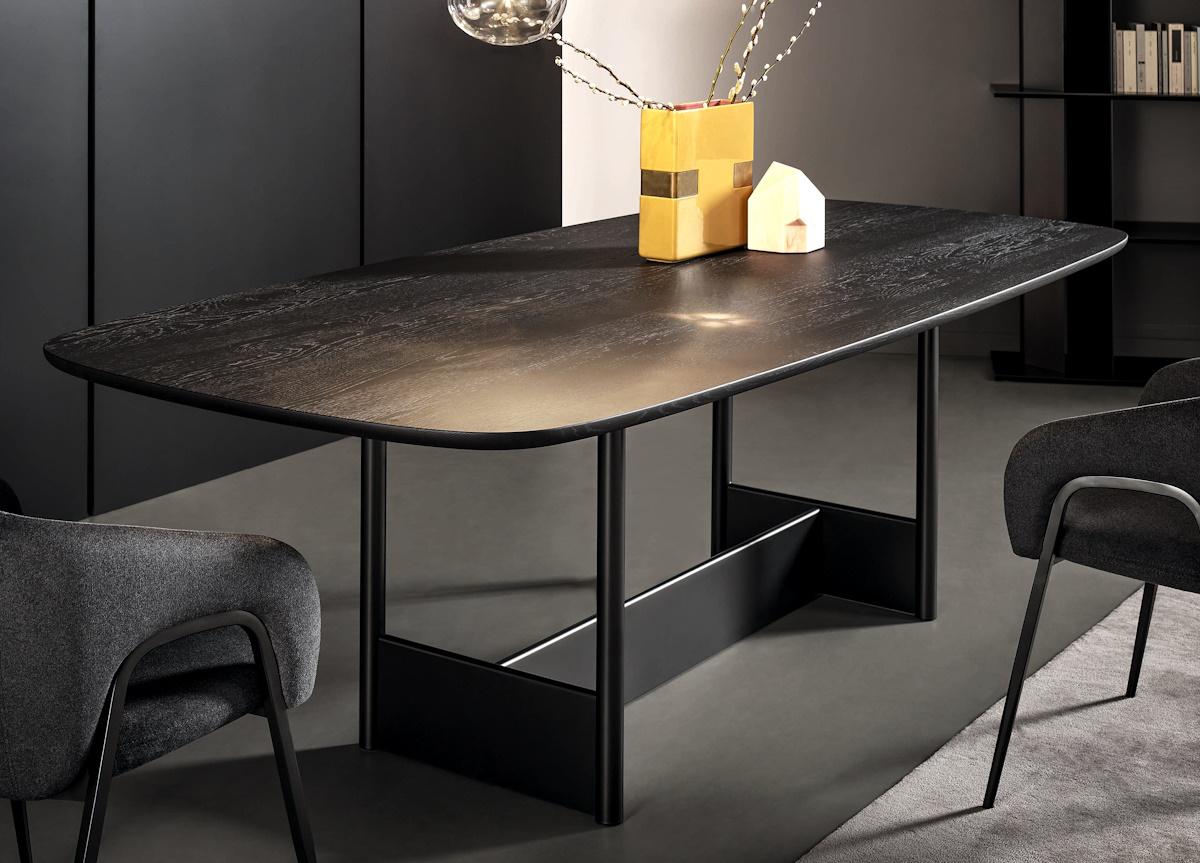 Bonaldo Canvas Dining Table