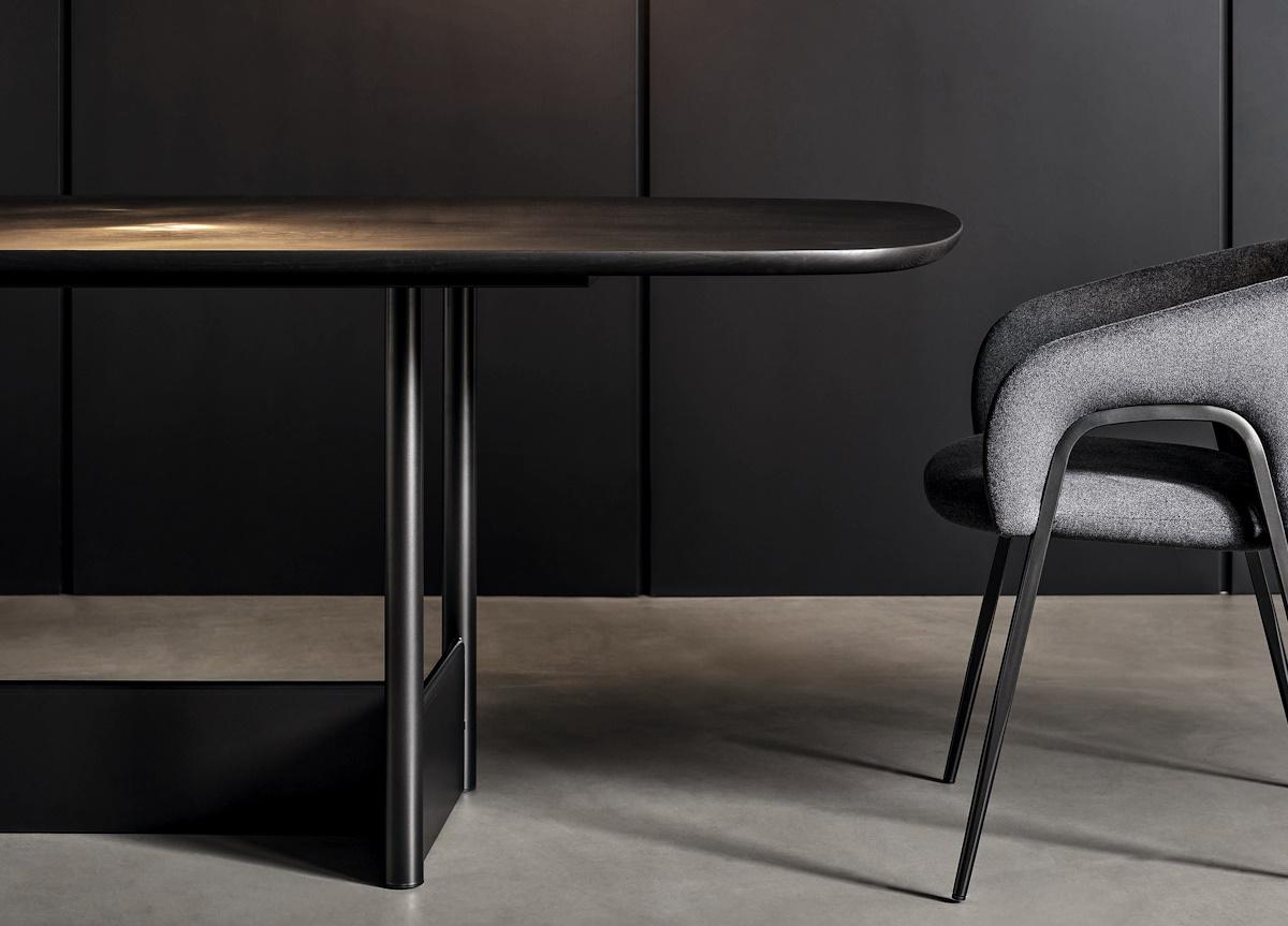 Bonaldo Canvas Dining Table