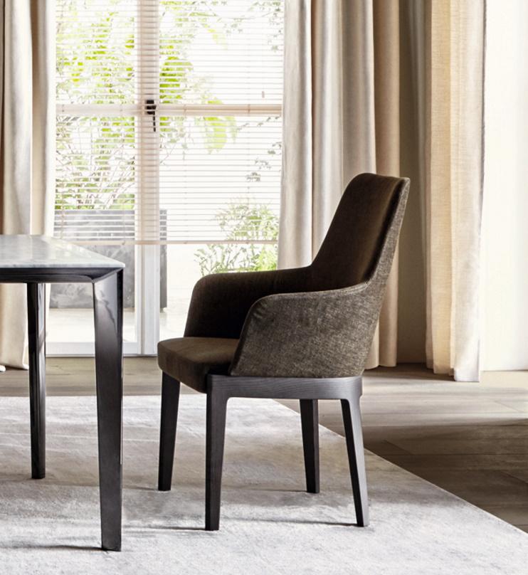 Molteni C Chelsea High Back Dining Chair by Rodolfo Dordoni