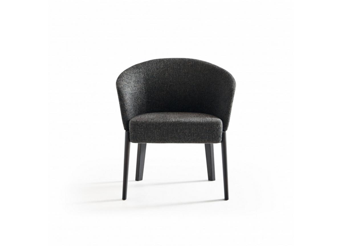 Molteni Chelsea Small Armchair