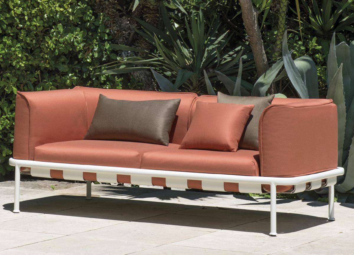 Emu Dock Garden Sofa