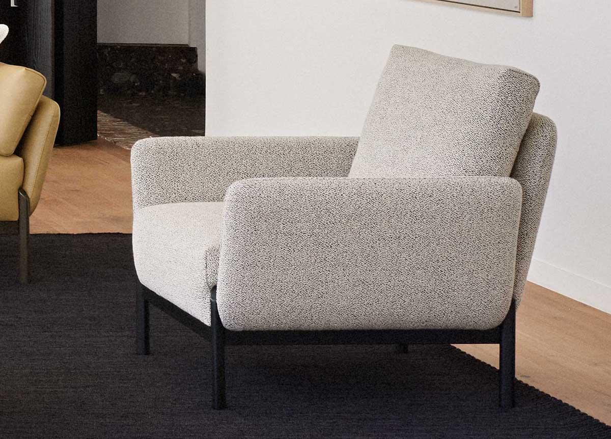 Leolux Enna Armchair