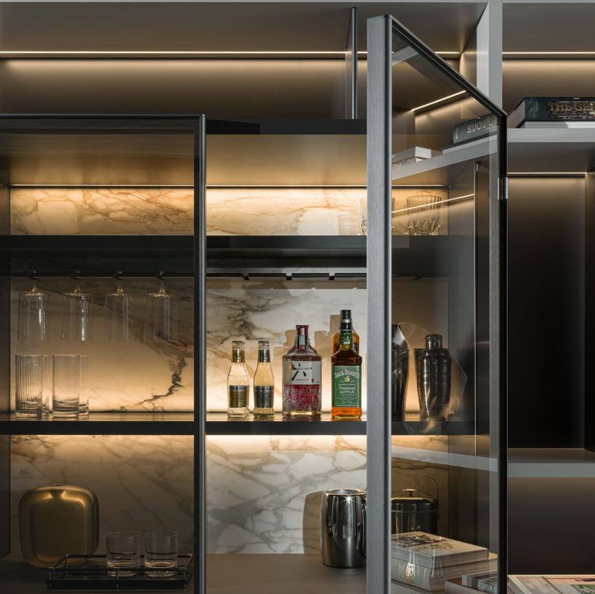 Molteni & C 505 Up Harry's Bar by Nicola Gallizia | Molteni at Go Modern