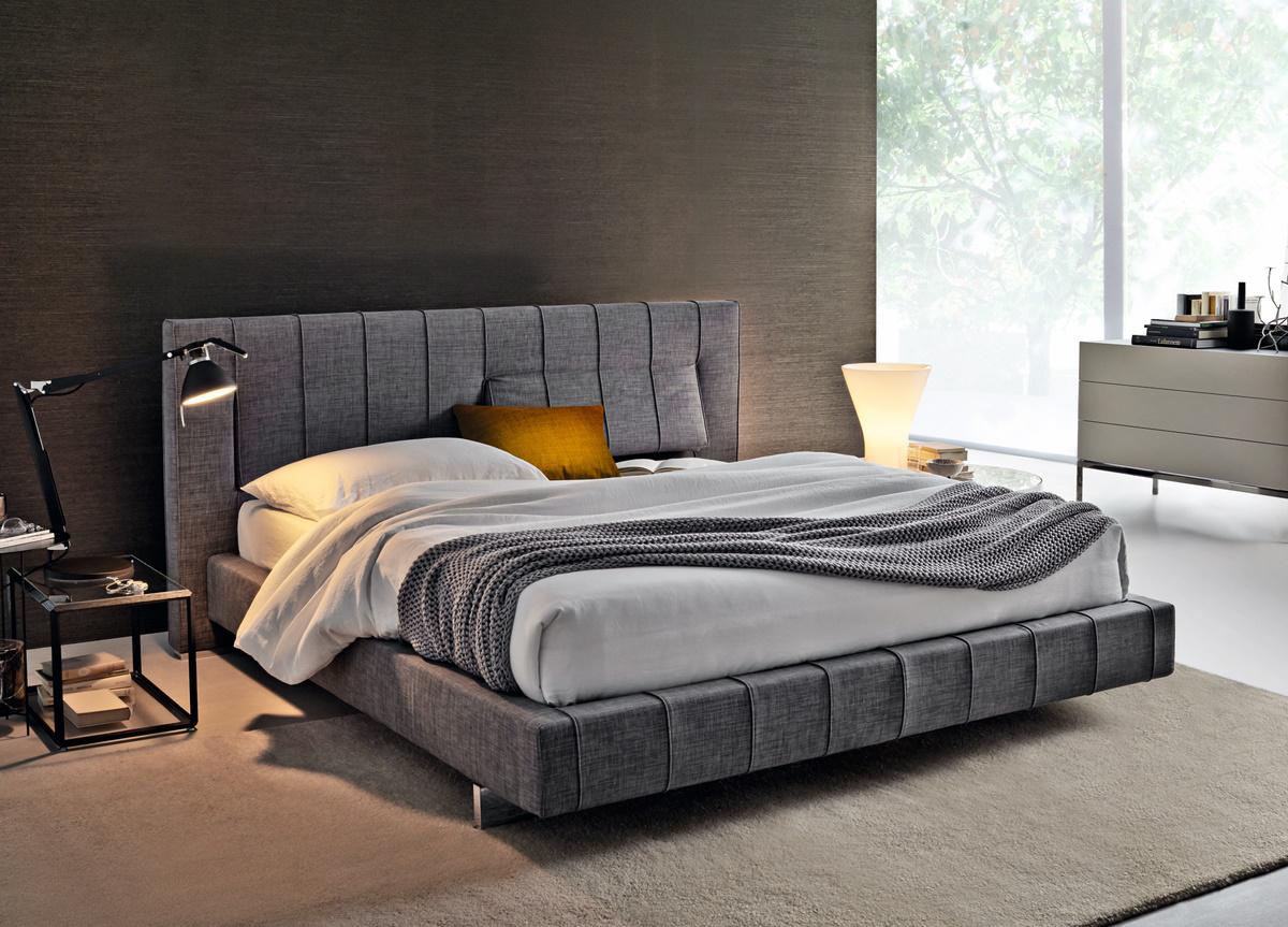 Molteni High Wave Storage Bed