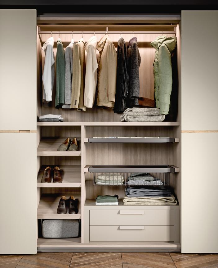 Sliding door store wardrobe with shelves