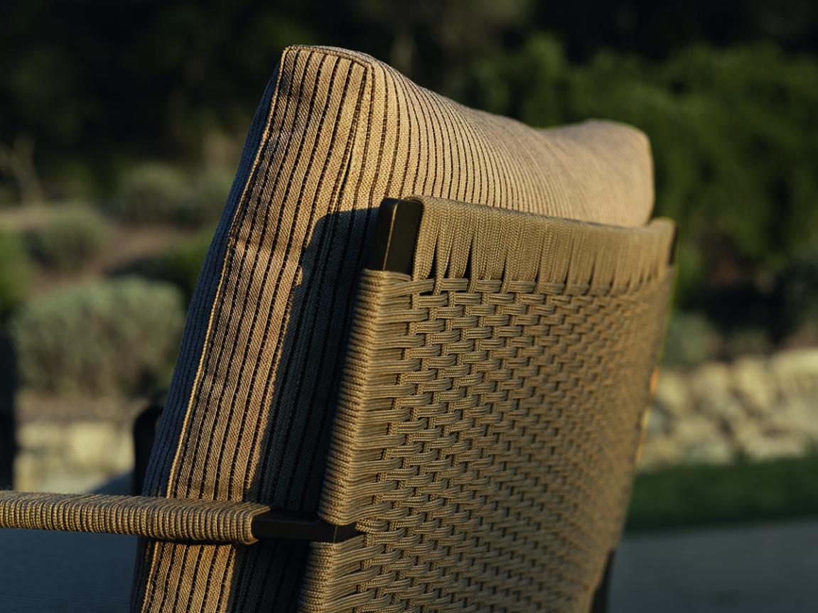 Molteni Phoenix Garden Armchair