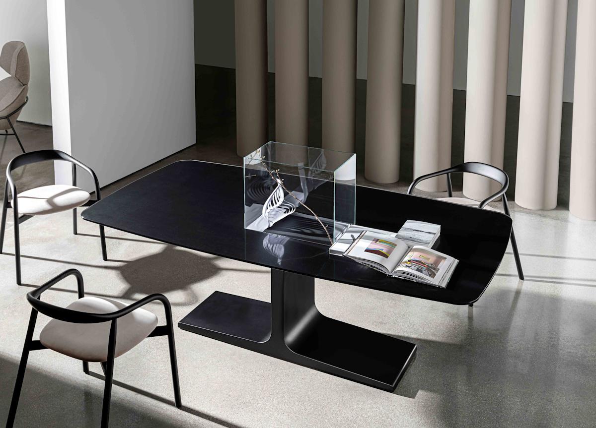 Sovet Italia Palace Extending Table