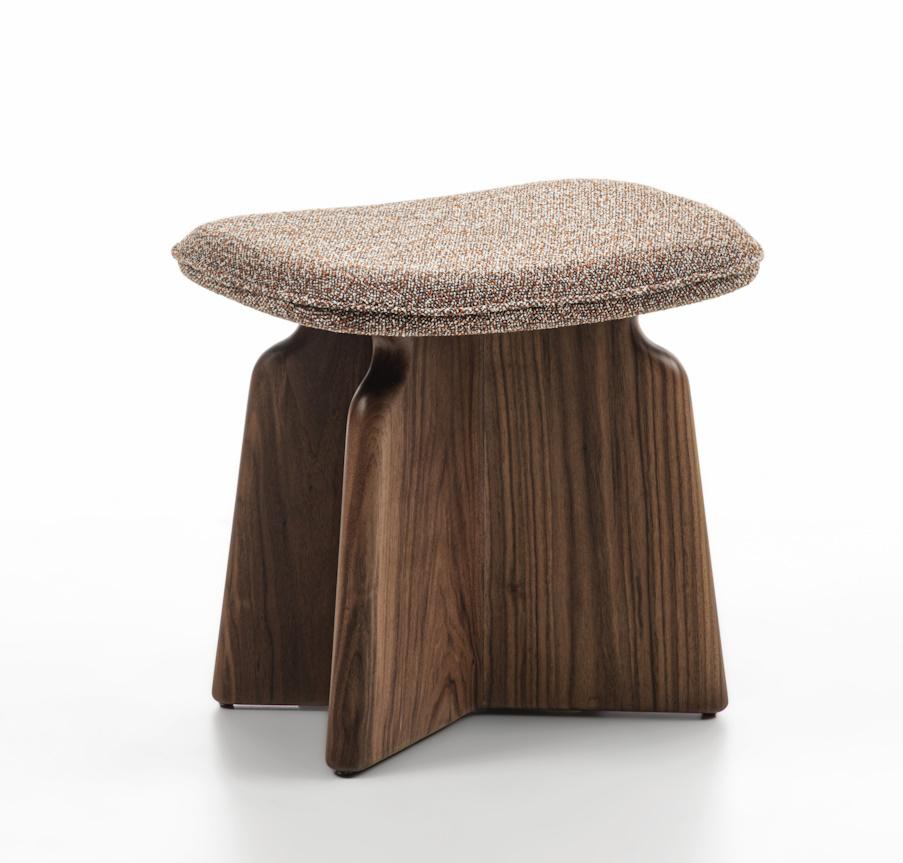 Porada Podi Stool