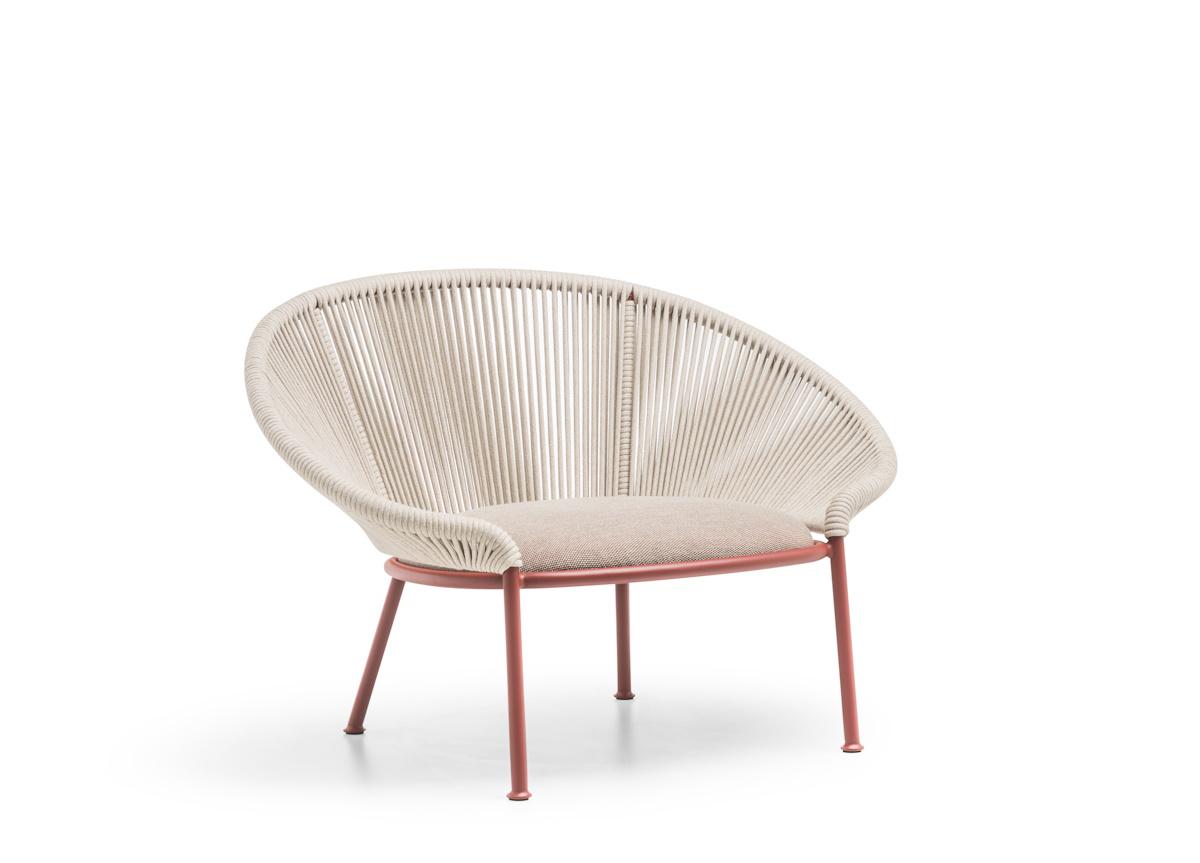 Molteni Petalo Garden Armchair