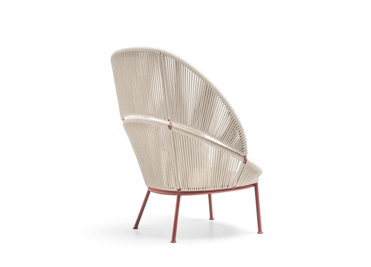 Molteni Petalo High Back Garden Armchair