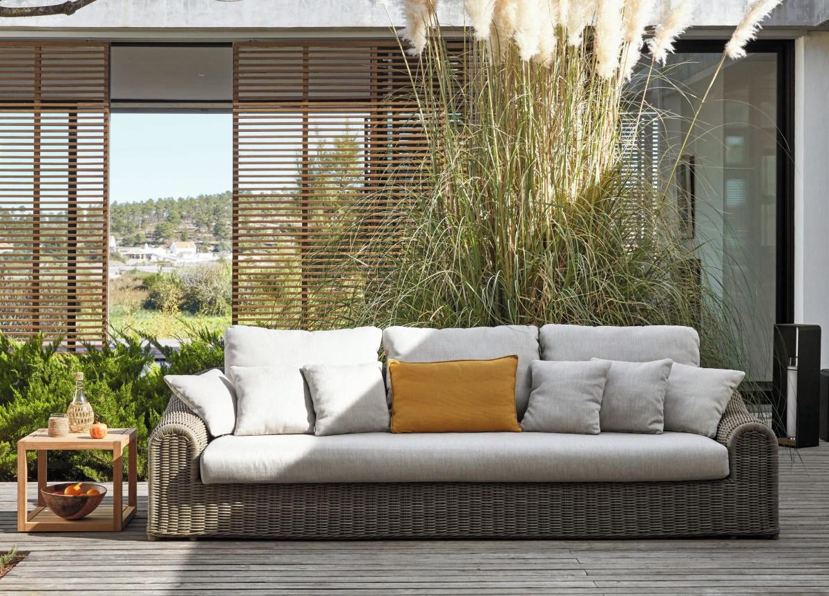 Deep deals outdoor couch