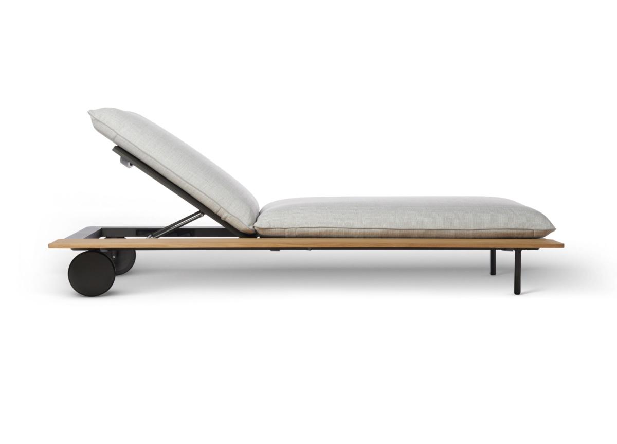 Tribu Senja Sun Lounger