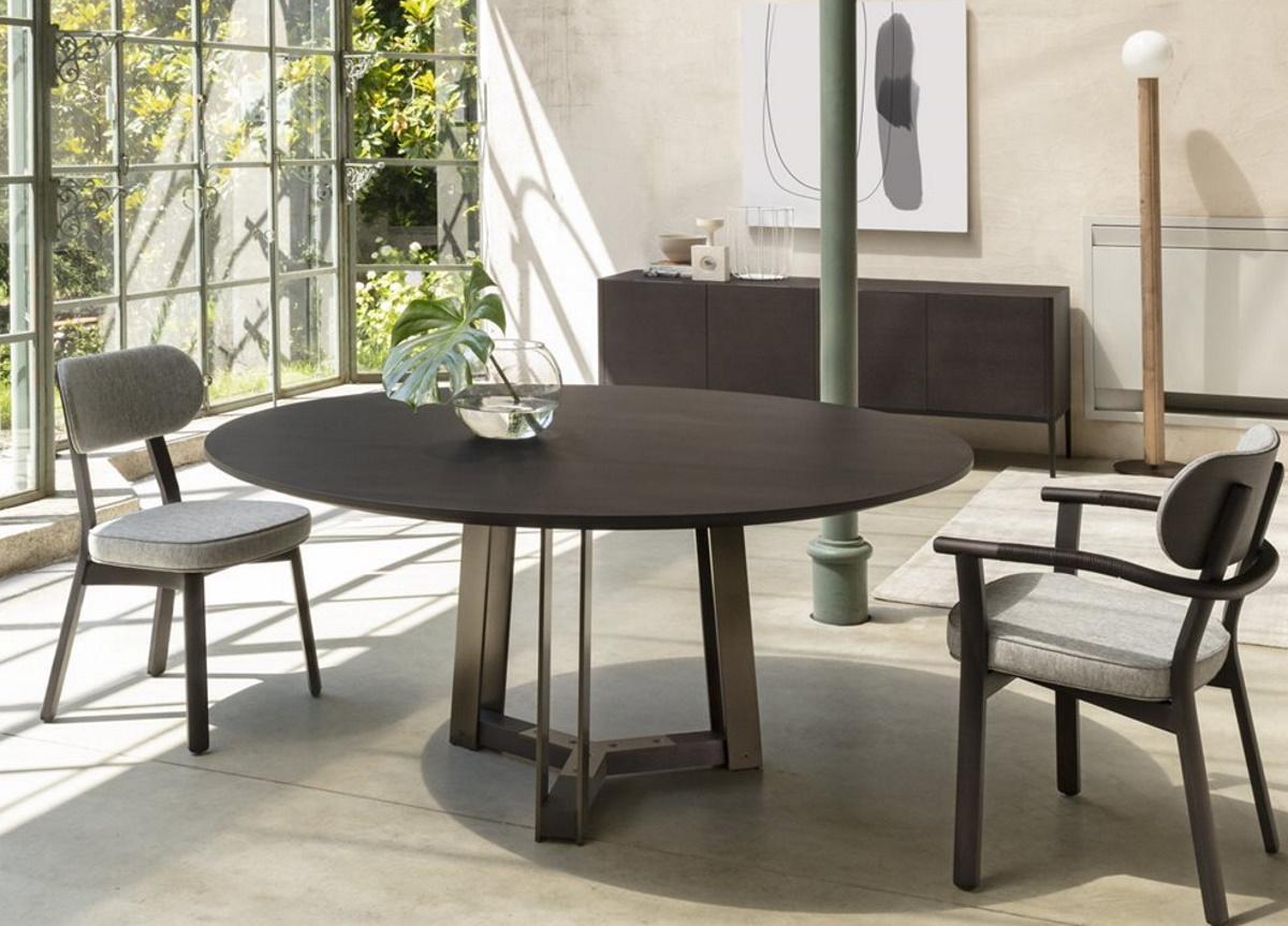 Porada Shibumi Round Dining Table