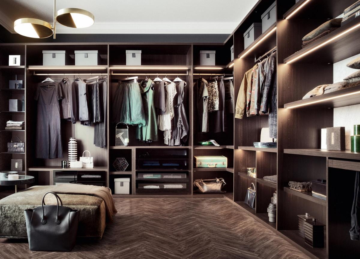 Pianca Sipario Walk In Wardrobe