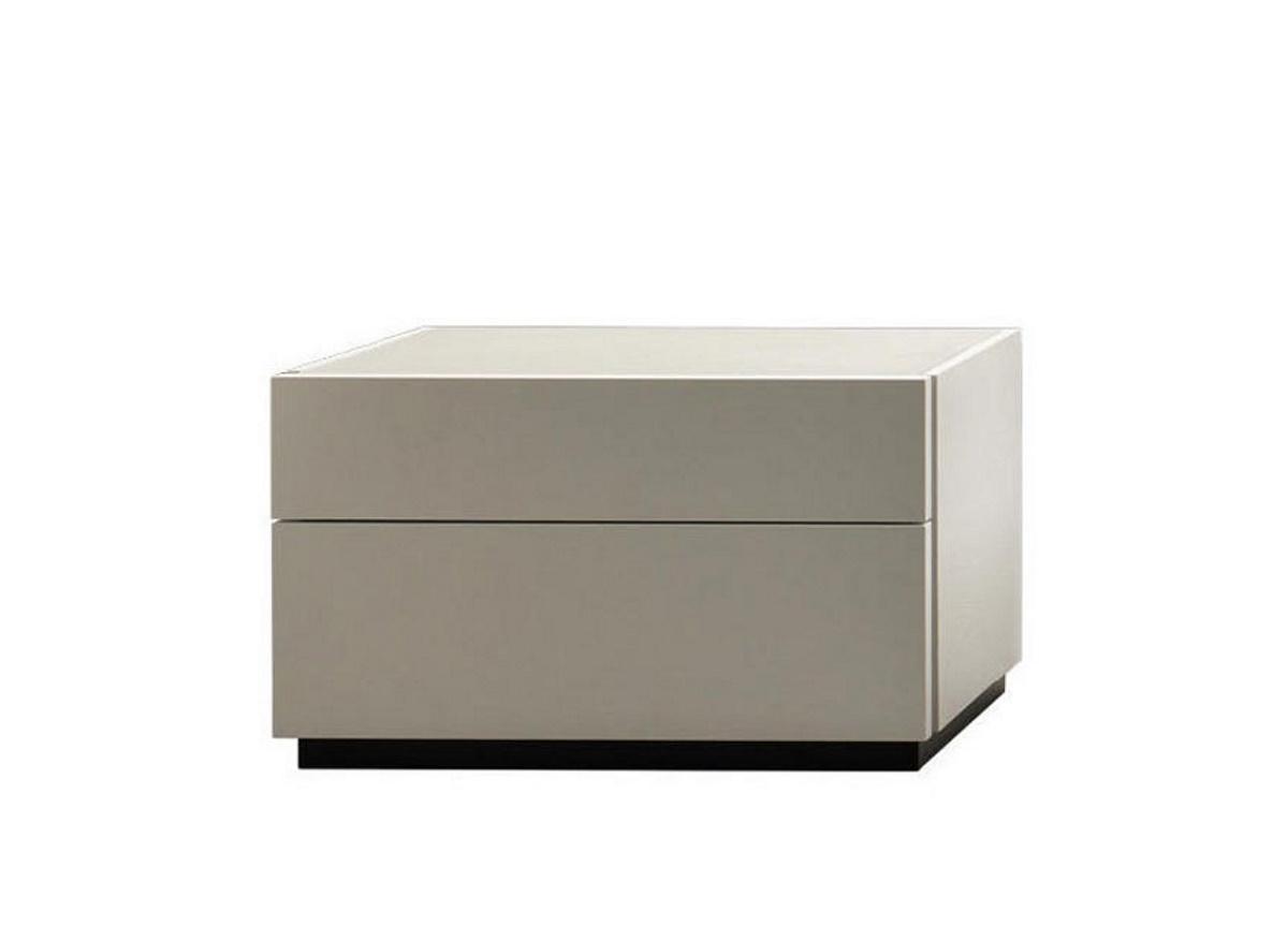 Molteni 606 Bedside Table