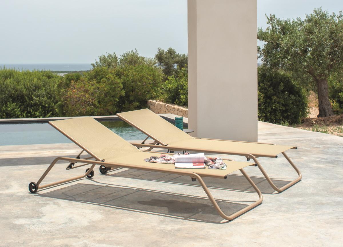 Emu Snooze Sun Lounger