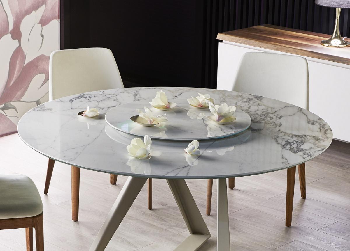 Dining table online rotating tray