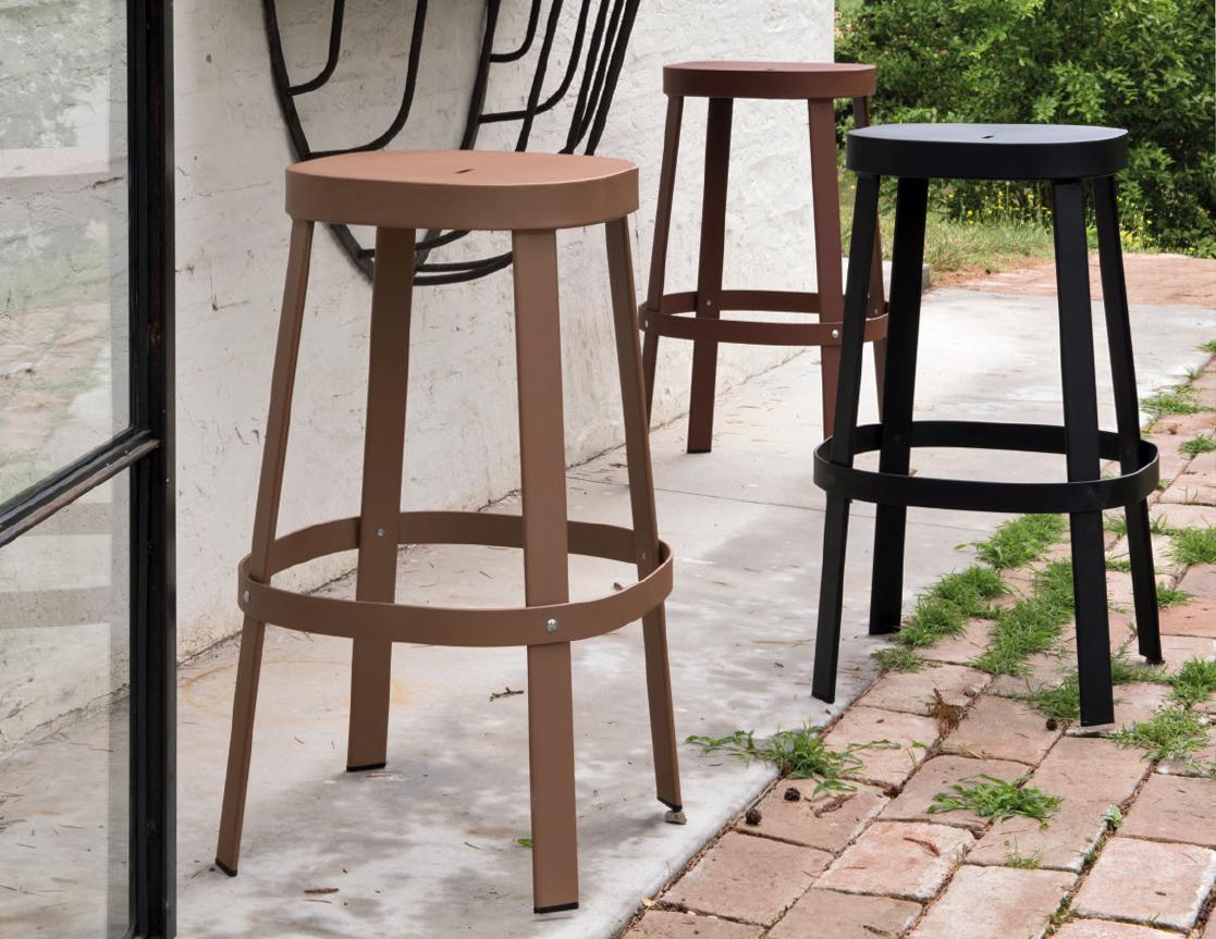 Emu Thor Garden Bar Stool