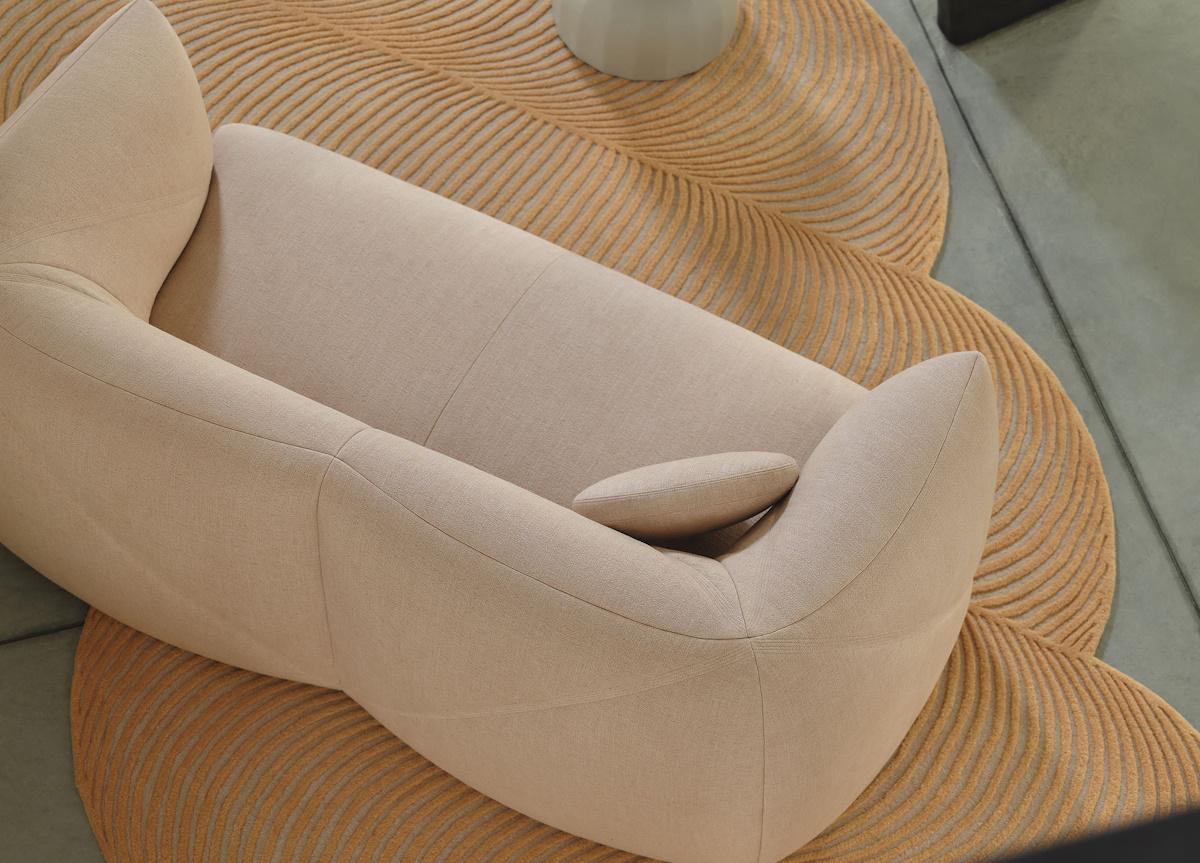 Saba Vela Sofa