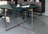 Lema Alamo Dining Table