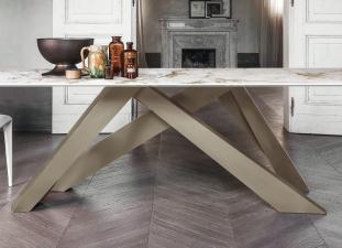 Big Table: bonaldo big dining table