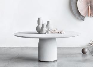 Lema Bule Dining Table