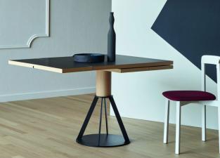 Miniforms Geronimo Extending Dining Table