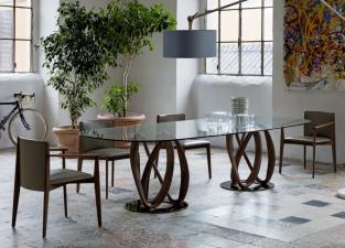 Porada Infinity Oval Dining Table