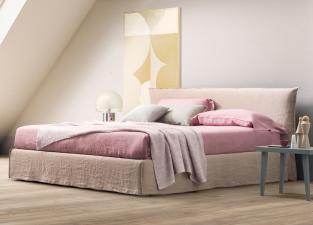 Lucrezia Upholstered Bed