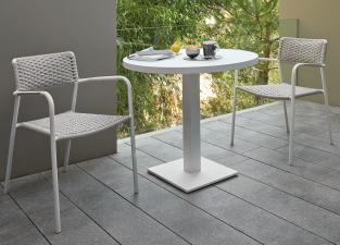 Manutti Napoli Round Bistro Table